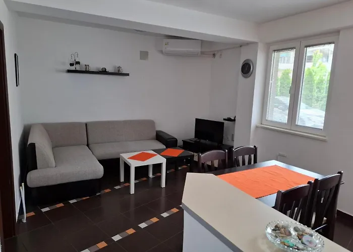Tedi & Kiki Apartment